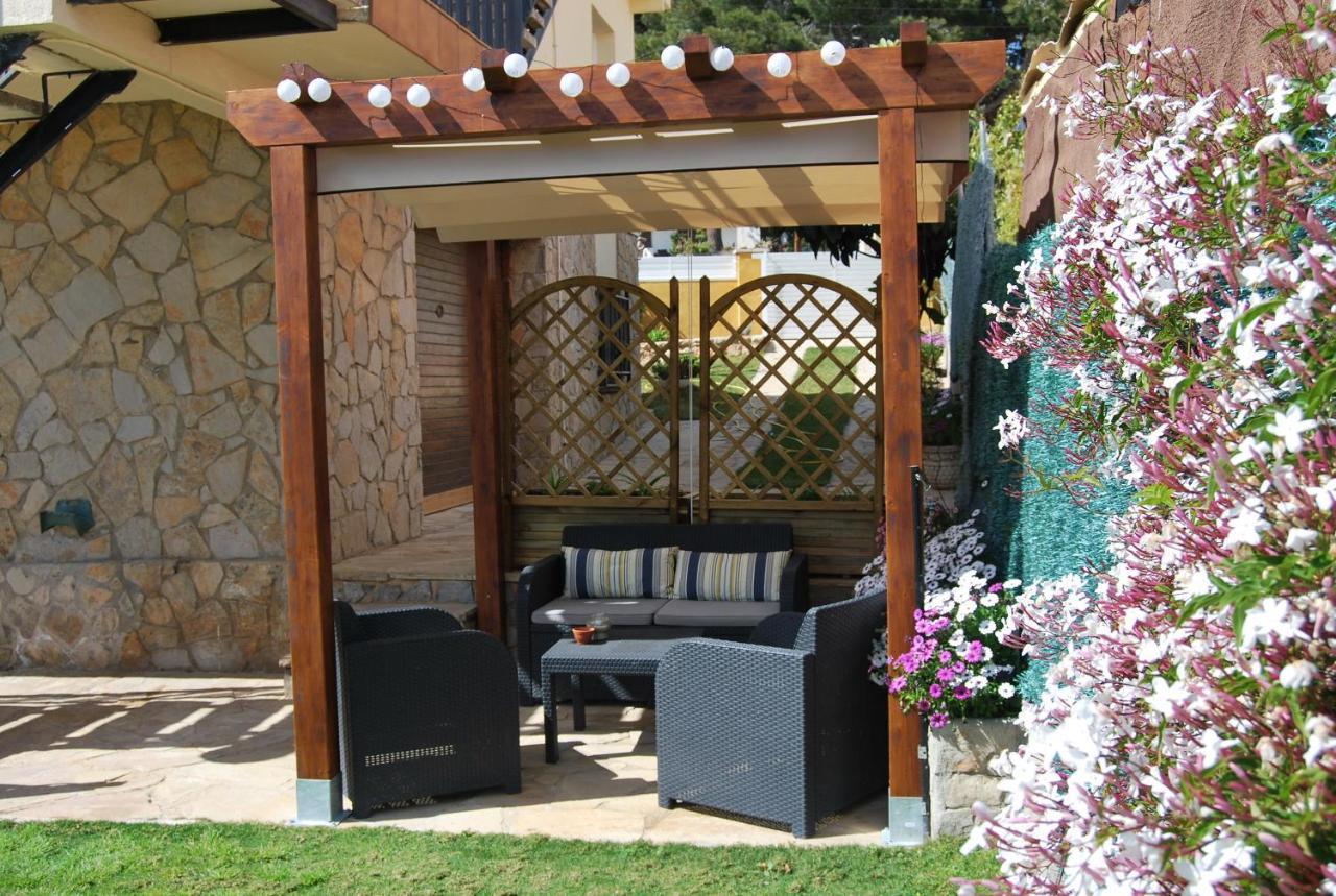 Sunny Holiday Home Creixell Exterior foto